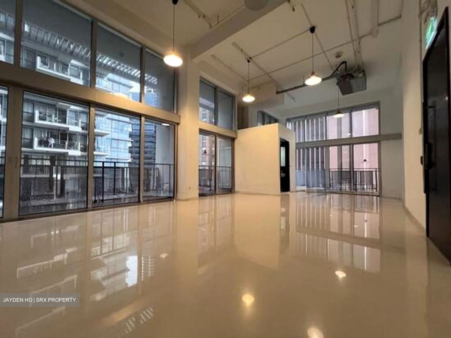 Eon Shenton (D2), Office #638977901
